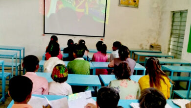 एक ऐसा जनजातीय गांव, जहां हर घर में हैं अधिकारी-कर्मचारी