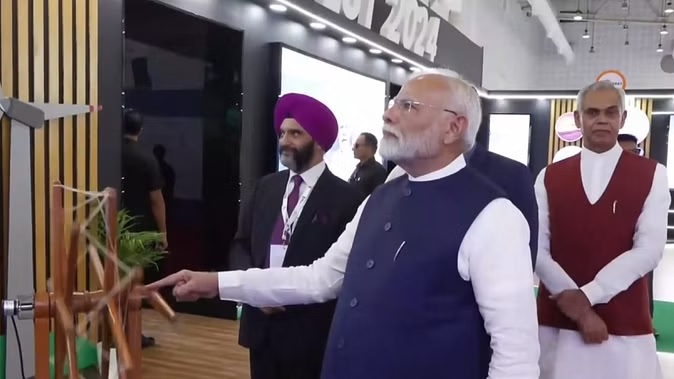 पीएम ने चौथै वैश्विक अक्षय ऊर्जा निवेशक सम्मेलन का किया उद्घाटन