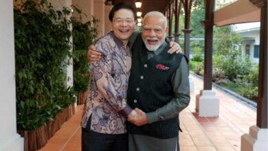 मोदी सिंगापुर और ब्रुनेई की यात्रा से लौटे दिल्ली