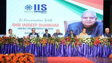 महिलाएं और शिक्षा उस रथ के दो पहिये हैं जो देश को ‘विकसित भारत’ की ओर ले जाएंगे