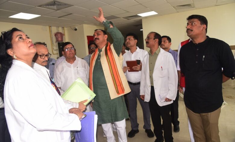स्वास्थ्य मंत्री जायसवाल ने मल्टी स्पेशलिटी हॉस्पिटल बिलासपुर का किया निरीक्षण