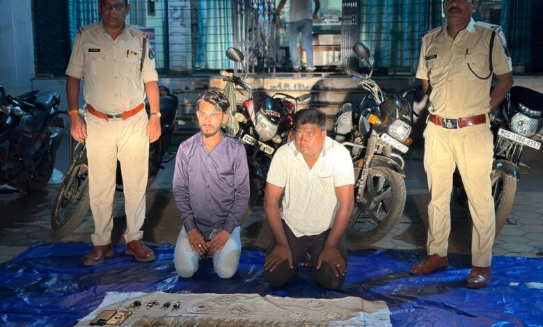 जंगल में पैसे का दाव लगाकर जुआ खेलने वाले आरोपी गिरफ्तार