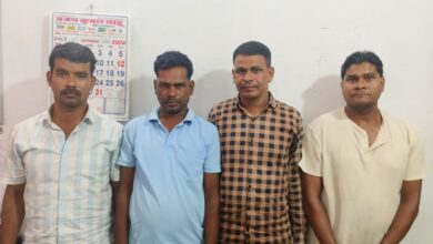 फरार जुआरी को पुलिस ने किया गिरफ्तार