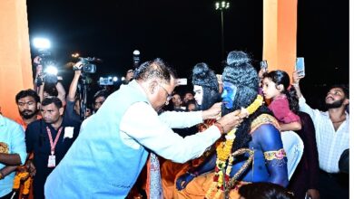 बुराई को त्याग कर सत्य की राह अपनाने प्रेरित करता है विजयादशमी पर्व : मुख्यमंत्री साय बुराई को त्याग कर सत्य की राह अपनाने प्रेरित करता है विजयादशमी पर्व : मुख्यमंत्री साय