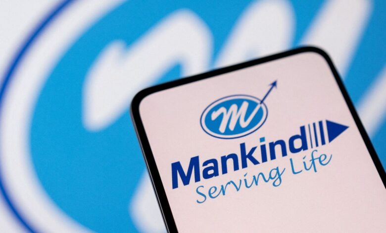 मैनकाइंड फार्मा लिमिटेड को भारत सीरम्स एंड वैक्सींस लिमिटेड के अधिग्रहण को मंजूरी दी