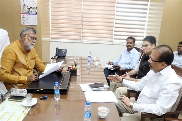 प्रदेश की शत प्रतिशत पंचायतों में बनेंगे पंचायत भवन: मंत्री पटेल