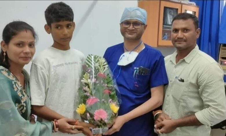 14 वर्षीय मास्टर रणबीर की जान बचाई, एमएमआई नारायणा मल्टीस्पेशलिटी हॉस्पिटल, रायपुर के डॉक्टरों ने किया कमाल