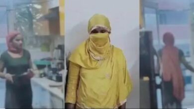 कैमरे ने पकड़ी नौकरानी की घिनौनी हरकत, अपने मूत्र से आटा गूंथकर खिलाती थी रोटी, गिरफ्तार