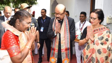 राष्ट्रपति मुर्मु का राजभवन में हुआ आत्मीय स्वागत
