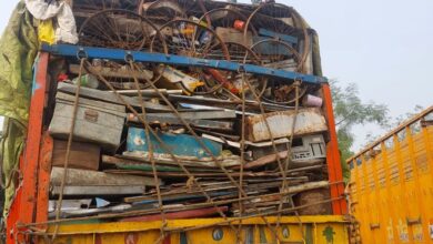 एसपी भोजराम पटेल के निर्देश पर कबाड़ियों पर छापेमारी, 42 टन अवैध कबाड़ जब्त