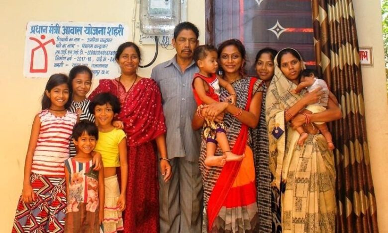 छत्तीसगढ़ में पिछले 11 महीनों में आवासों के निर्माण में आई तेजी छत्तीसगढ़ में पिछले 11 महीनों में आवासों के निर्माण में आई तेजी