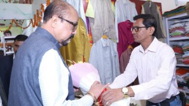 राज्यपाल रमेन डेका ने किया अंतरराष्ट्रीय व्यापार मेला में छत्तीसगढ़ पवेलियन का भ्रमण राज्यपाल रमेन डेका ने किया अंतरराष्ट्रीय व्यापार मेला में छत्तीसगढ़ पवेलियन का भ्रमण