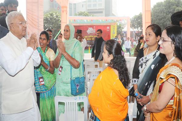 ग्रामीण विकास उत्सव, उत्पादों और कारीगरों के प्रोत्साहन का प्रभावी मंच: राज्यपाल श्री मंगुभाई पटेल
