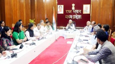 योजना के परिणामों का मैदानी स्तर पर हो मूल्यांकन : राज्यपाल योजना के परिणामों का मैदानी स्तर पर हो मूल्यांकन : राज्यपाल