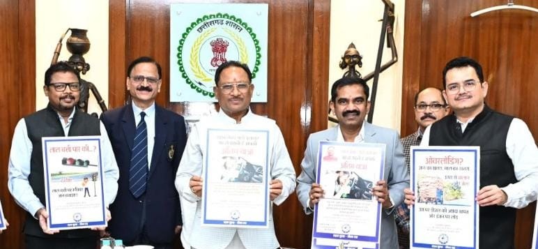 सड़क दुर्घटनाओं को रोकने सड़क सुरक्षा और यातायात नियमों का कड़ाई से हो पालन: मुख्यमंत्री साय