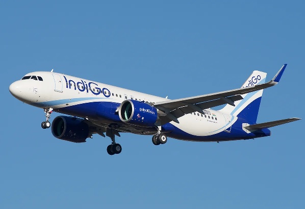 रायपुर एयरपोर्ट में फ्लाइट की इमरजेंसी लैंडिंग, बम की सूचना, जांच जारी