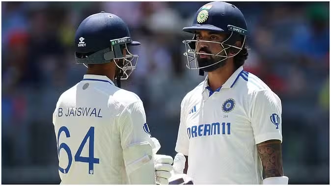 भारत और ऑस्ट्रेलिया : दूसरी पारी में भारत बिना विकेट गंवाए 70 रन के पार