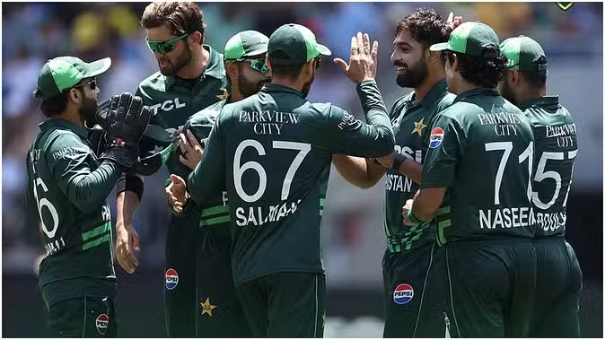 पाकिस्तान ने आखिरी वनडे आठ विकेट से जीता