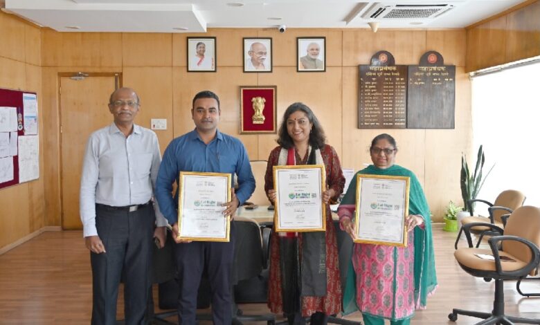 बिलासपुर, रायपुर और दुर्ग रेलवे स्टेशन को मिला ईट राईट स्टेशन का खिताब बिलासपुर, रायपुर और दुर्ग रेलवे स्टेशन को मिला ईट राईट स्टेशन का खिताब