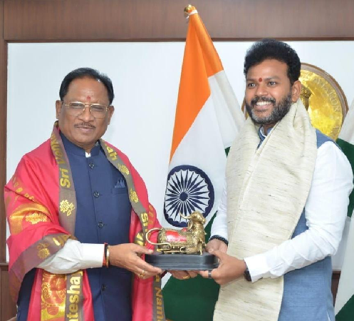 रायपुर एयरपोर्ट से सिंगापुर और दुबई के लिए सीधी उड़ान शीघ्र रायपुर एयरपोर्ट से सिंगापुर और दुबई के लिए सीधी उड़ान शीघ्र