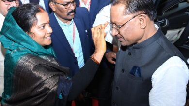 मंत्री लक्ष्मी राजवाड़े ने नए शासकीय आवास में किया गृह प्रवेश