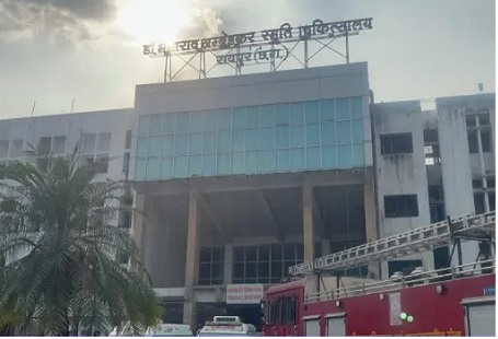 आंबेडकर अस्पताल के तीसरे मंजिल में आग लगने से हड़कंप, ऑपरेशन थियेटर में धुआ