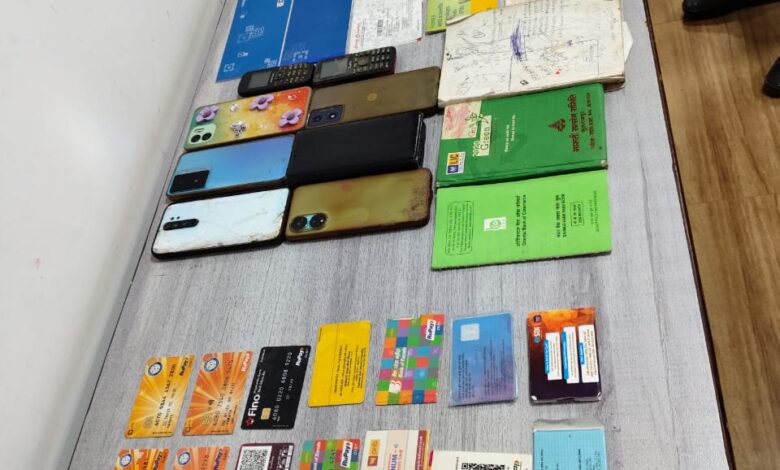 कॉल सेंटर की आड़ में ऑनलाईन ठगी, 48 लाखे ठगे 