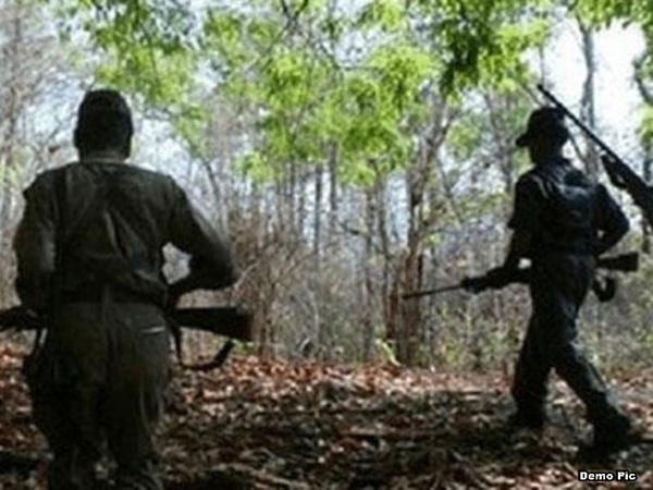 बीजापुर-सुकमा बॉर्डर पर पुलिस और नक्सलियों में मुठभेड़