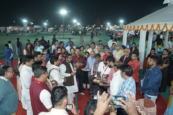 स्वदेशी मेला का सादगीपूर्ण ढंग से हुआ शुभारंभ