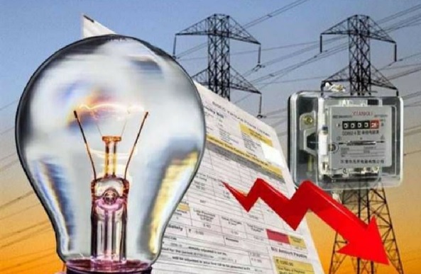 बिजली चोरी के पॉंच मामलों में अर्थदंड की सजा बिजली चोरी के पॉंच मामलों में अर्थदंड की सजा