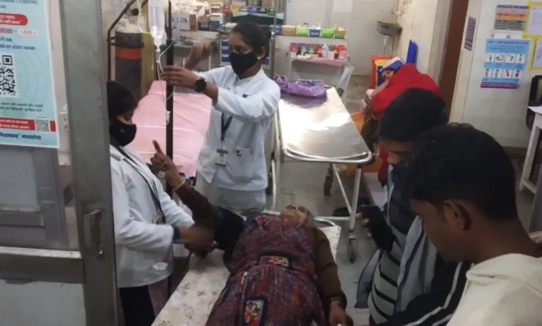 कोदो ने किया बीमार, एक ही परिवार के आठ लोग अस्पताल में भर्ती कोदो ने किया बीमार, एक ही परिवार के आठ लोग अस्पताल में भर्ती