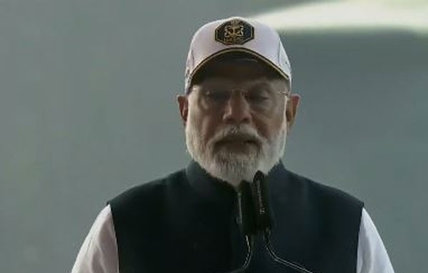 प्रधानमंत्री मोदी ने तीन युद्धपोतों को राष्ट्र को किया समर्पित