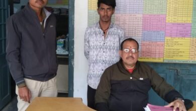 सोशल मीडिया में चाकू के साथ फोटो वायरल, युवक को भेजा जेल