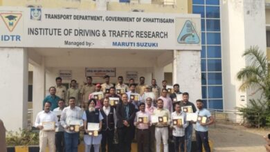 कलिंगा विश्वविद्यालय के ड्राइवरों को सड़क सुरक्षा जागरूकता कार्यक्रम में किया गया सम्मानित