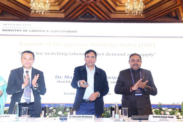 मनसुख मांडविया ने राज्य-विशिष्ट माइक्रोसाइट्स और व्यावसायिक कमी सूचकांक का किया शुभारंभ