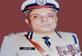 छत्तीसगढ़ के प्रथम डीजीपी श्रीमोहन शुक्ला का निधन छत्तीसगढ़ के प्रथम डीजीपी श्रीमोहन शुक्ला का निधन
