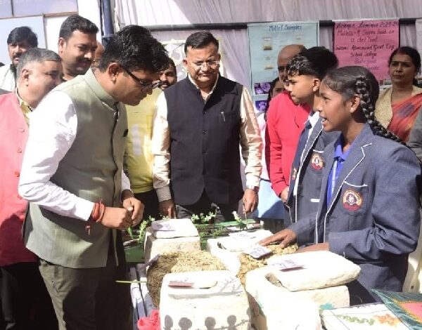 व्यापार महोत्सव जैसे आयोजन से स्थानीय व्यापार और अर्थव्यवस्था को मिलेगा बढ़ावा : वित्त मंत्री चौधरी