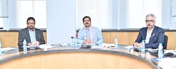 नशे के अवैध कारोबार में शामिल लोगों के खिलाफ कठोर कार्रवाई कर संपत्ति को तत्काल कुर्क करें : उपमुख्यमंत्री शर्मा नशे के अवैध कारोबार में शामिल लोगों के खिलाफ कठोर कार्रवाई कर संपत्ति को तत्काल कुर्क करें : उपमुख्यमंत्री शर्मा