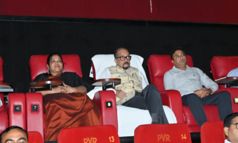 राज्यपाल डेका ने देखी फिल्म छावा