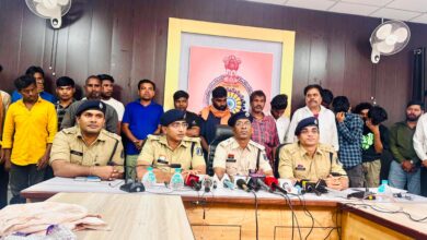 ऑनलाइन सायबर फ्राॅड के अवैध लेन-देन, फर्जी बैंक अकाउंट धारको पर पुलिस का प्रहार