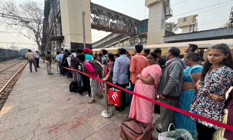 रायपुर और दुर्ग से महाकुंभ के लिए 28 कुंभ स्पेशल ट्रेनों की सुविधा रायपुर और दुर्ग से महाकुंभ के लिए 28 कुंभ स्पेशल ट्रेनों की सुविधा