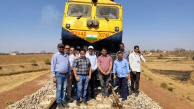 अभनपुर से राजिम के बीच दौड़ी 100 की स्पीड में ट्रेन अभनपुर से राजिम के बीच दौड़ी 100 की स्पीड में ट्रेन