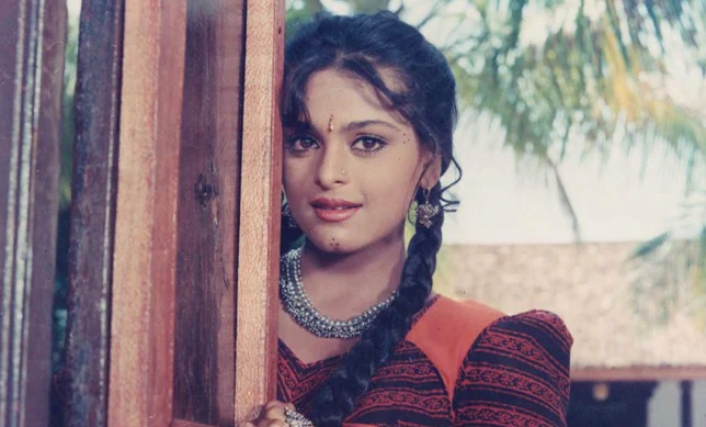 शिल्पा शिरोडकर की पांच साल बाद फिल्मों में वापसी