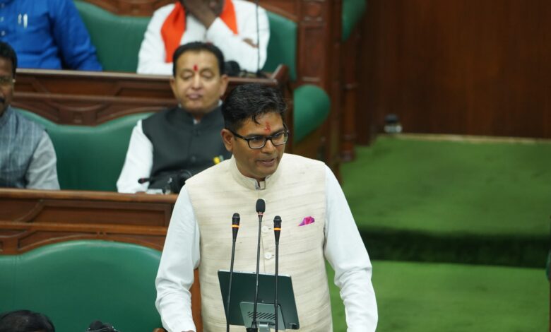 छत्तीसगढ़ सरकार ने महतारियों के लिए बजट में क्या रहा है, किसान और आदिवासियों के लिए कितना है बजट, जानें