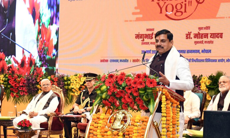 कर्मयोगी भाव, भावनाओं के साथ प्रतिबद्ध प्रयास समय की जरूरत : राज्यपाल