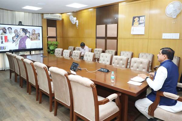 जनसामान्य की मूलभूत आवश्यकताओं के साथ उनकी आध्यात्मिक उन्नति के लिए भी प्रतिबद्ध है सरकार : मुख्यमंत्री 