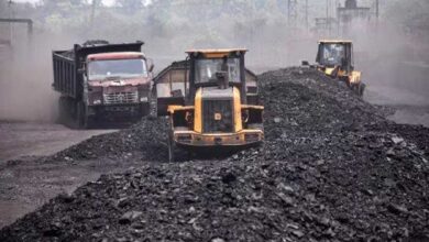 पहली खनिज खोज लाइसेंस नीलामी और एआई-संचालित अन्वेषण हैकाथॉन गोवा में आरंभ पहली खनिज खोज लाइसेंस नीलामी और एआई-संचालित अन्वेषण हैकाथॉन गोवा में आरंभ