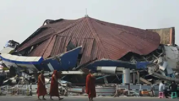 म्यांमार में घातक भूकंप के बाद 36 झटके महसूस किए गए म्यांमार में घातक भूकंप के बाद 36 झटके महसूस किए गए