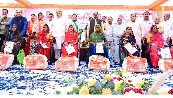 अंतिम पायदान पर खड़े व्यक्ति के जीवन में परिवर्तन लाना हमारा लक्ष्य है : ओम बिरला