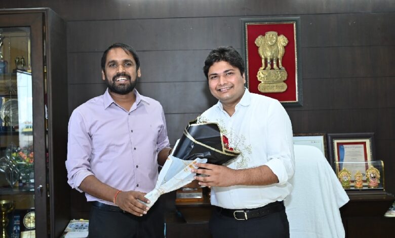 नवपदस्थ आयुक्त एवं एमडी स्मार्ट सिटी विश्वदीप ने नगर निगम में सम्हाला पदभार नवपदस्थ आयुक्त एवं एमडी स्मार्ट सिटी विश्वदीप ने नगर निगम में सम्हाला पदभार